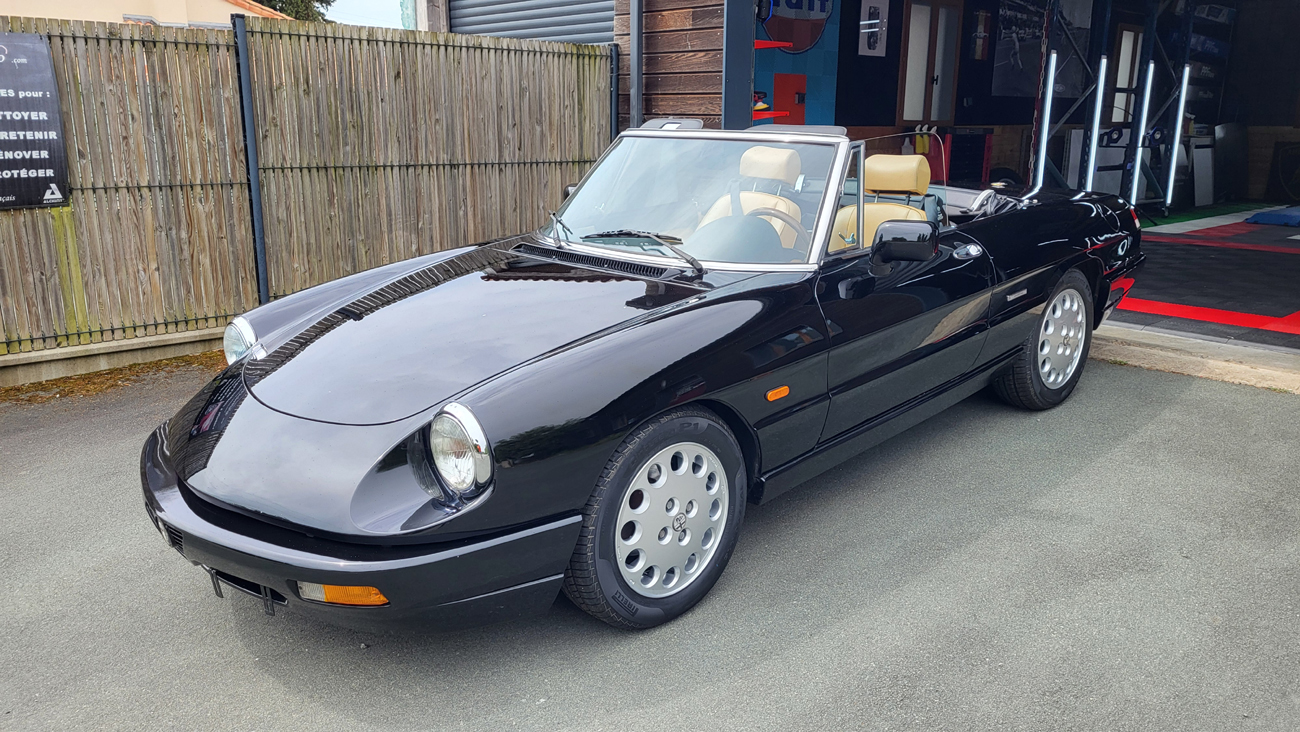 Alfa-Romeo-Spider-2.0-Lustrage-cire-carnauba-renopolishauto-Nantes-32