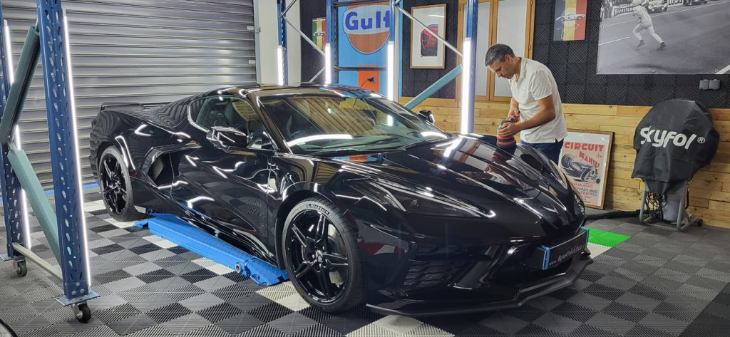 Traitement ceramique nantes sur Corvette C8 Stingray