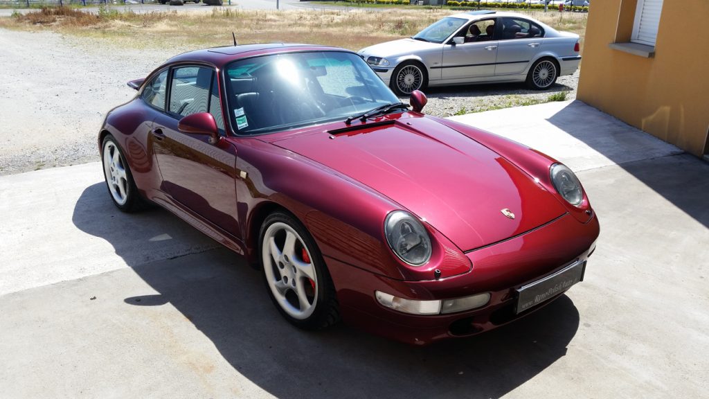 Porsche-993-carrera-4s-rouge-Detailing